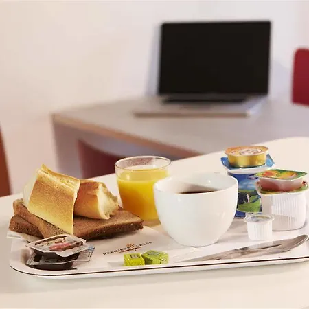 Hotel Premiere Classe *